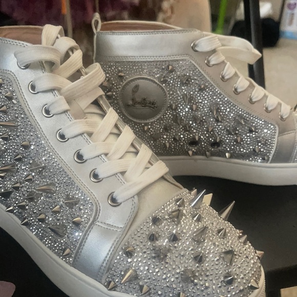 Designer shoes - Picture 1 of 3